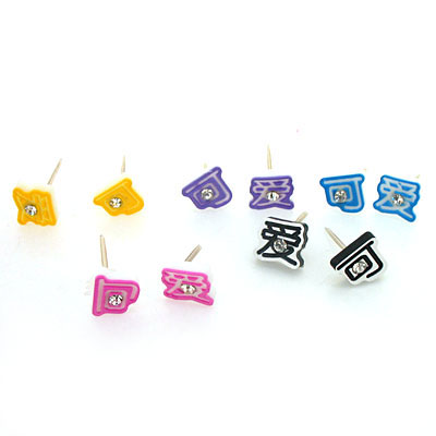 彩色中文字可愛(ài)耳釘